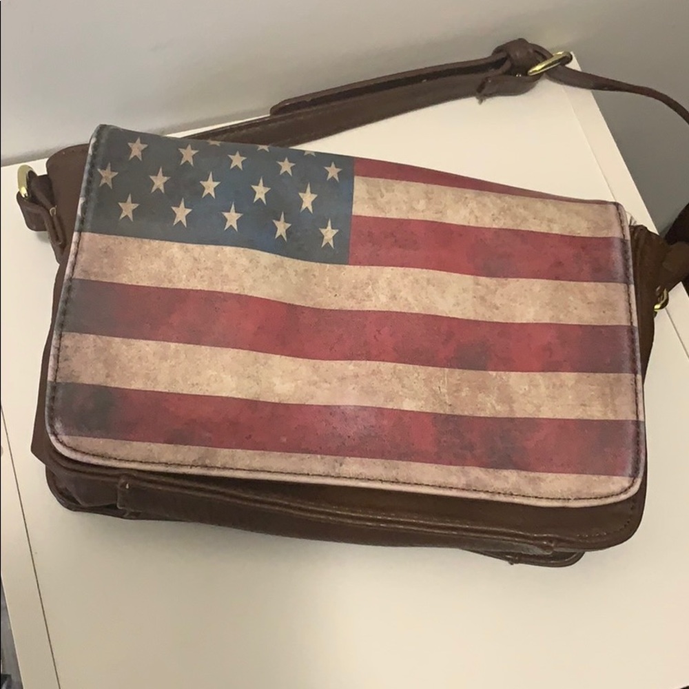 Crossbody bag